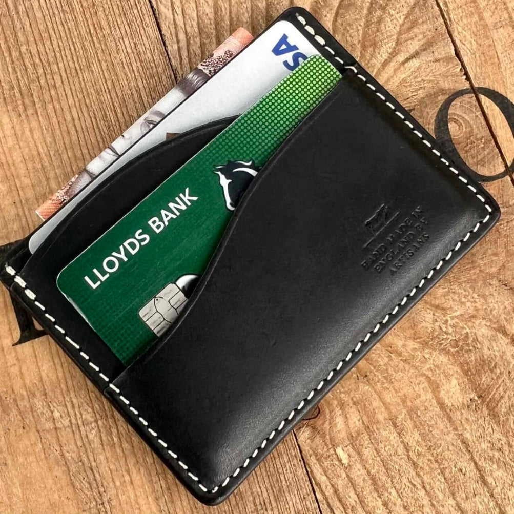 Barnes and Moore Drayman Cardholder