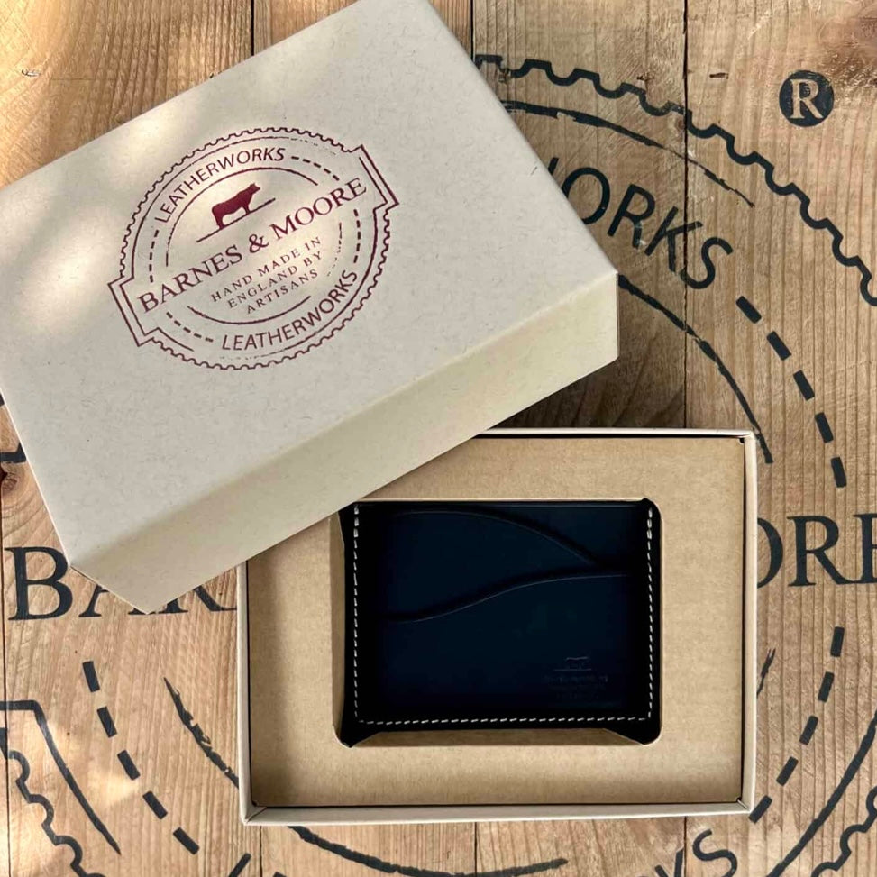 Barnes and Moore Drayman Cardholder