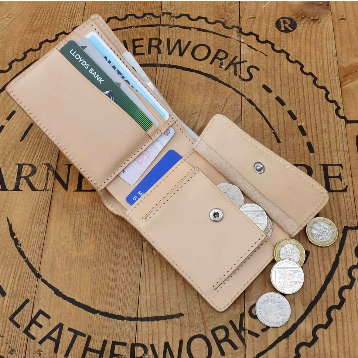 Barnes and Moore Longshore coin wallet